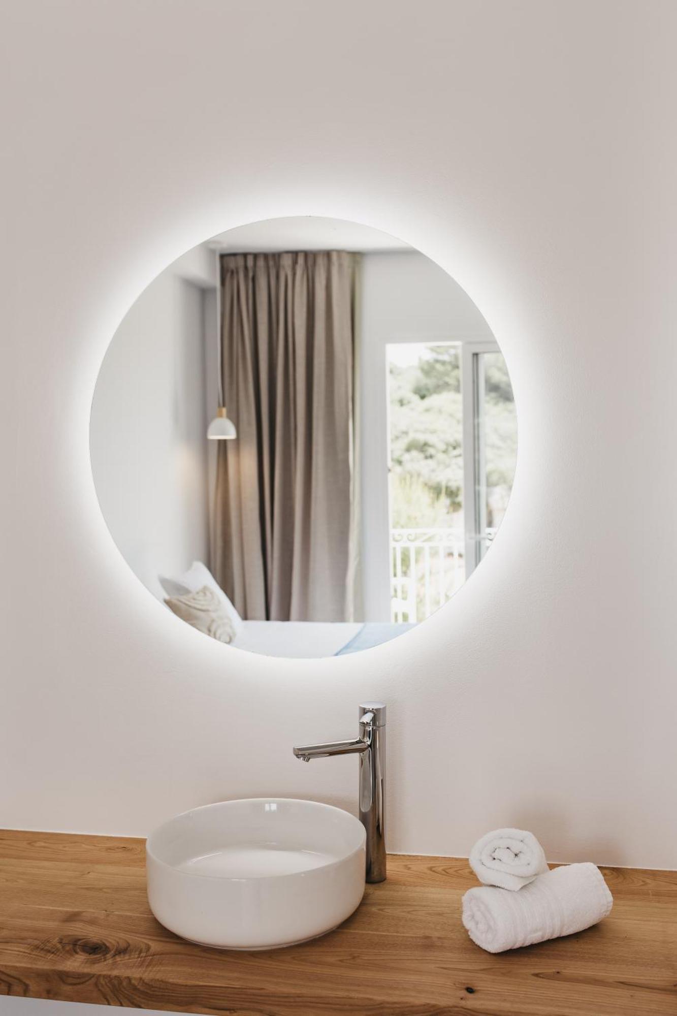 Hostal Xuroy Cala Alcaufar Esterno foto